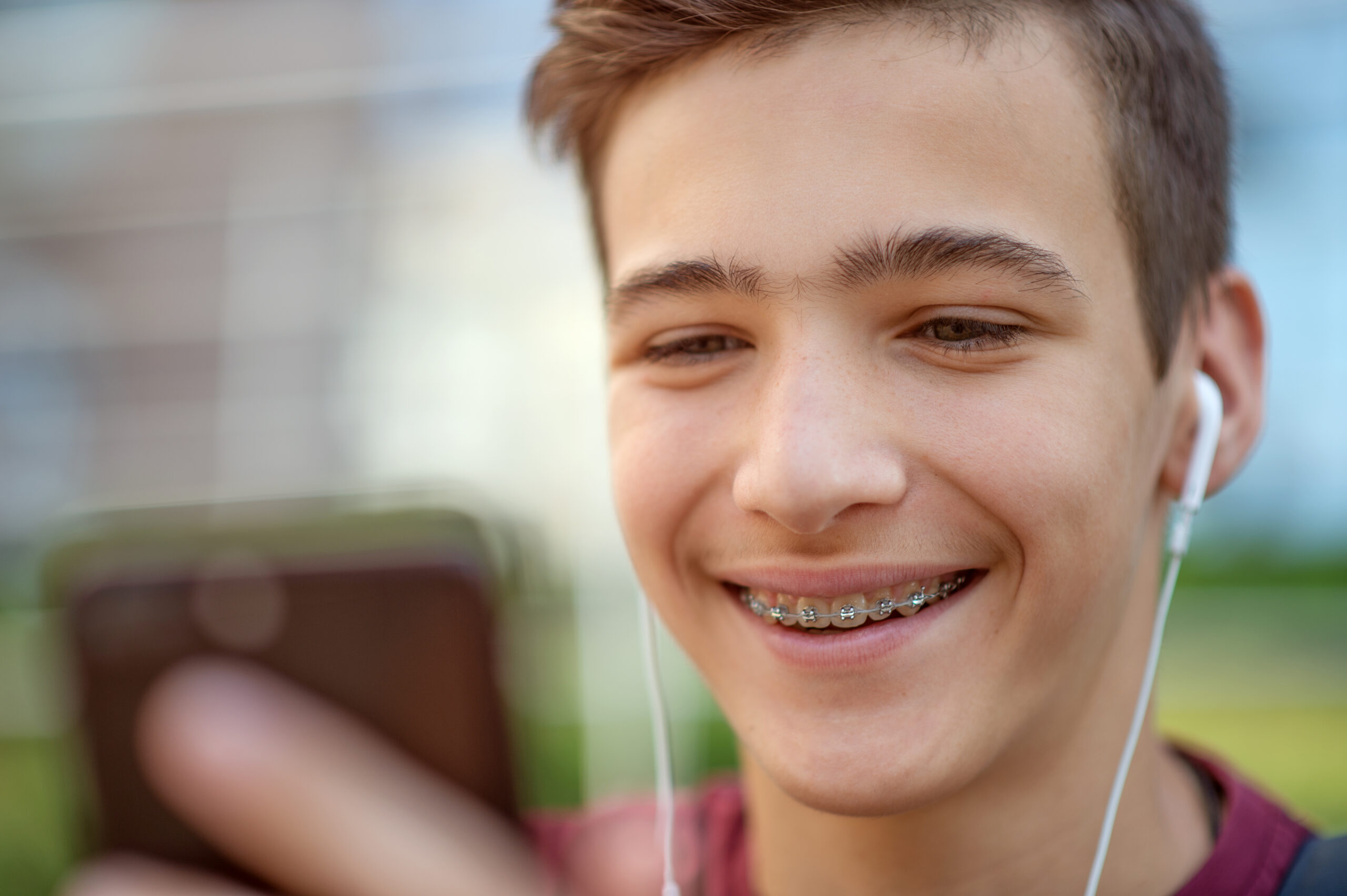 Self conscious teenager wonder why do braces change how you talk